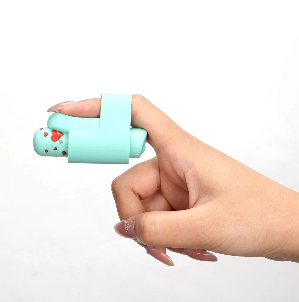 Maia Love Box Vibrator + Necklace Gift Set - Image 3