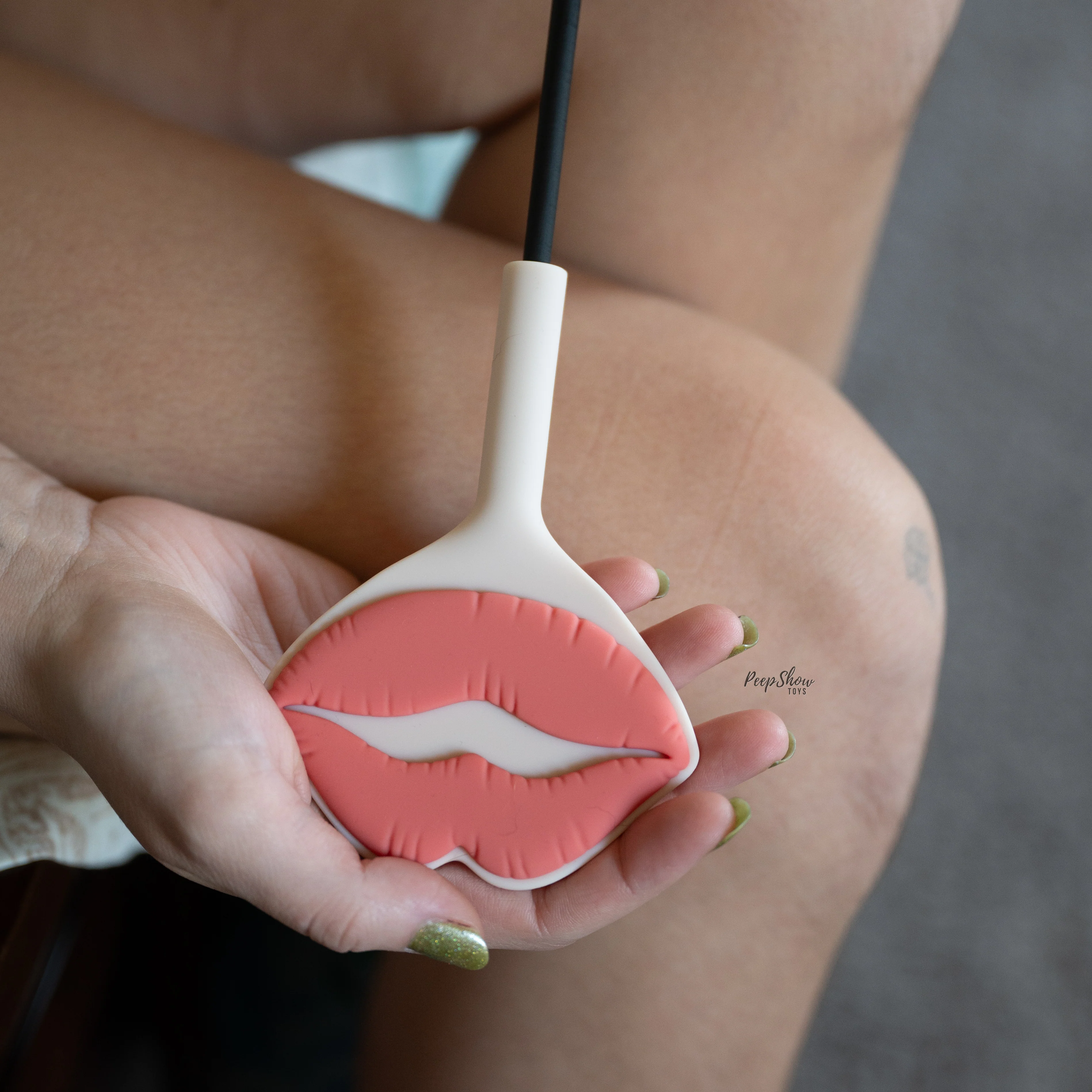 Peaches n' Creame Kiss Silicone Crop - Image 5