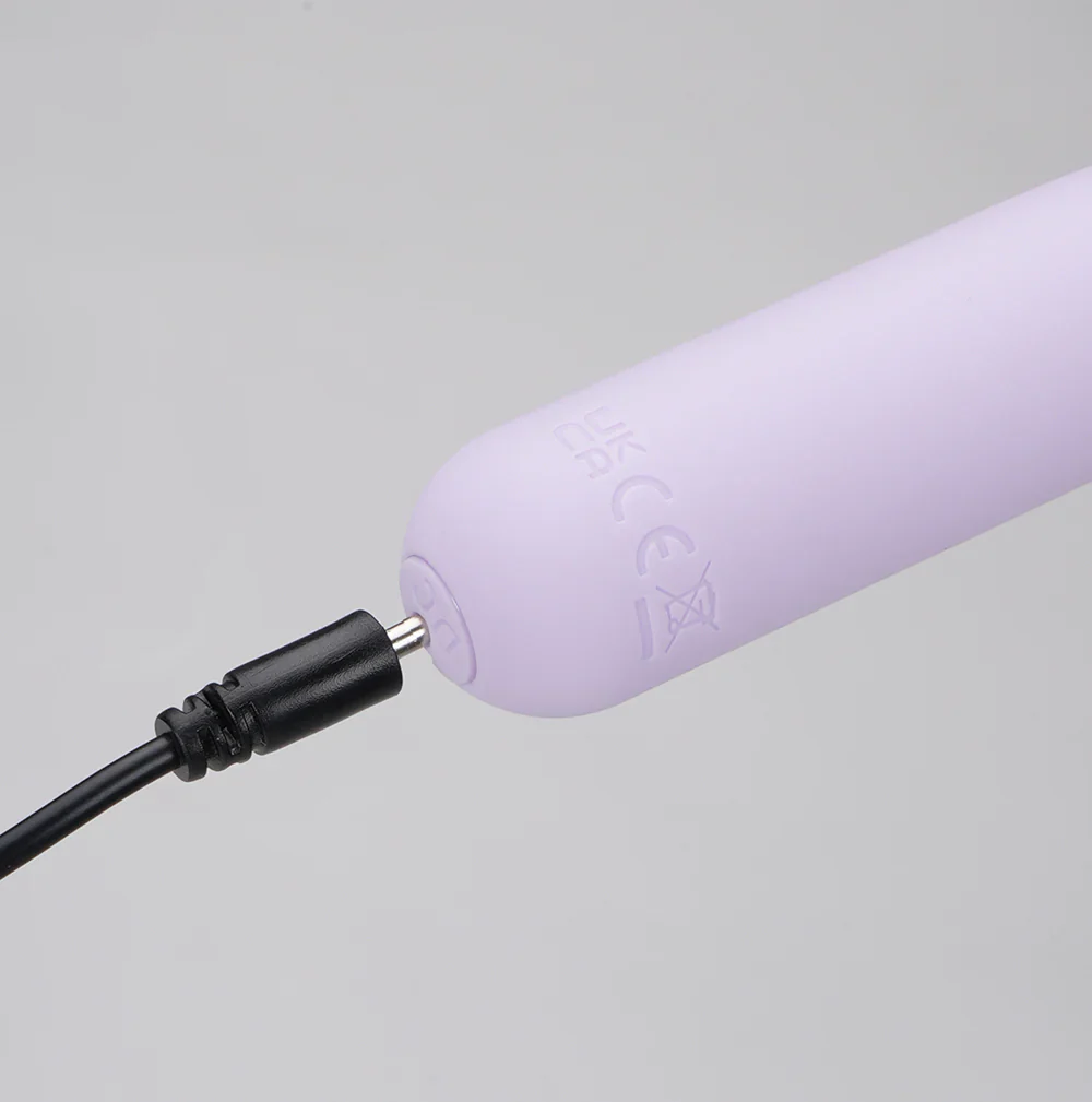 TAWNI Vibelite 12-Function Flickering Vibrator - Image 6