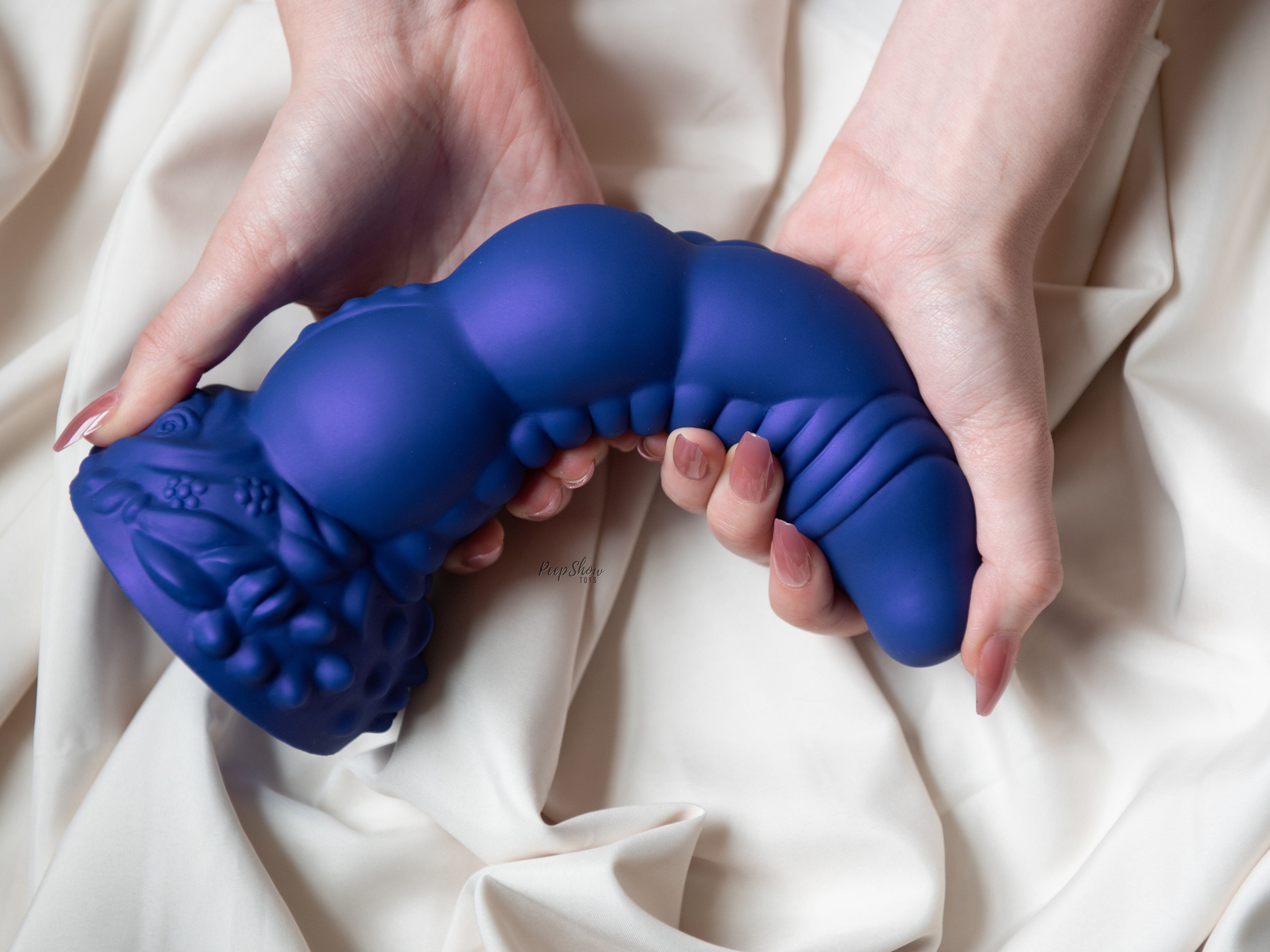 XXL Demon Dildo, Squishy Silicone Fantasy Toy - Image 4